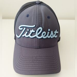 Titleist Pro V1 Hat Size M/L Gray FJ Footjoy Golf Athletic Outdoor